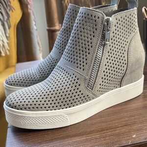 Steve Madden Gray Perforated Ankle Booties